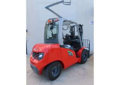 5000kg lithium electric forklift